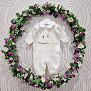 Tutina neonata 100% cotone con ricamo bruco e api comprese babbucce