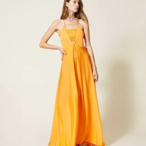 Abito lungo in raso e top arricciato