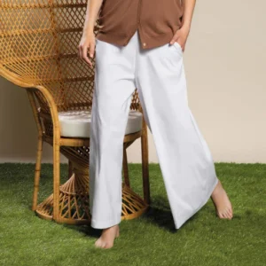 Pantaloni ampi