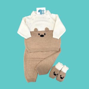 Completino e scarpe in lana