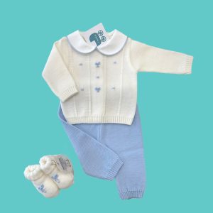 Completino e scarpe in lana