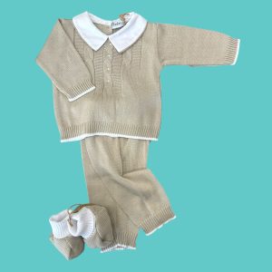 completino e scarpe in filo di cotone