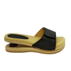 Zoccoli in legno con molla Baldo 8/81 Nero